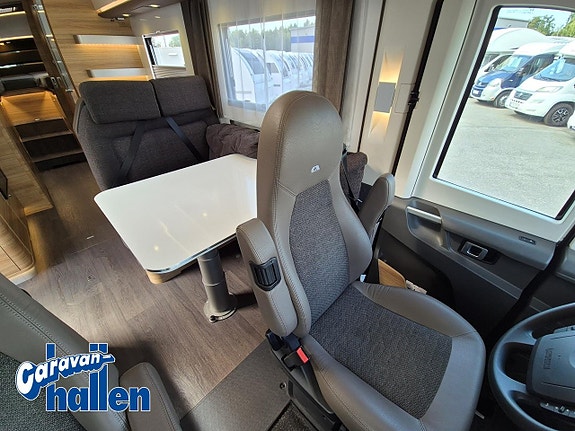 Adria Sonic Supreme I 810 SL (AC/Hydrauliska stödben/m.m) 21 of 27