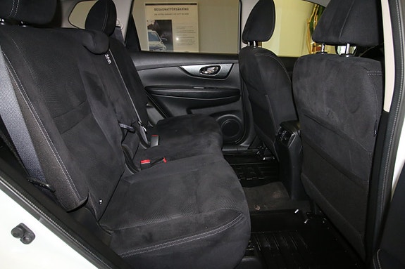 Nissan X-Trail 9 of 27
