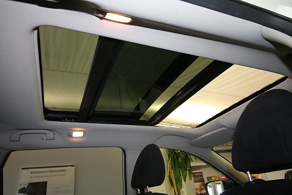 Nissan X-Trail 14 of 27