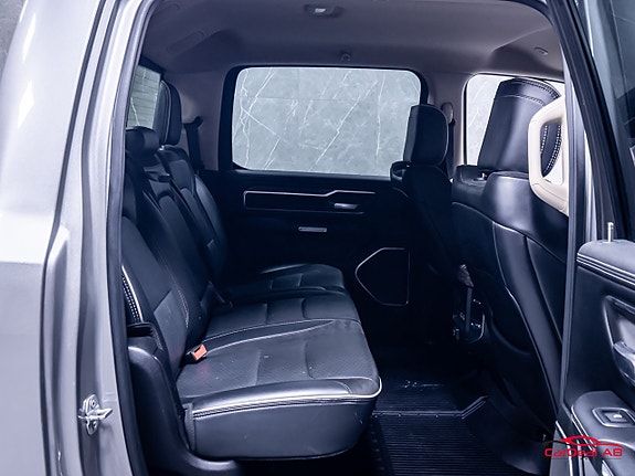 Dodge RAM 1500 11 of 30