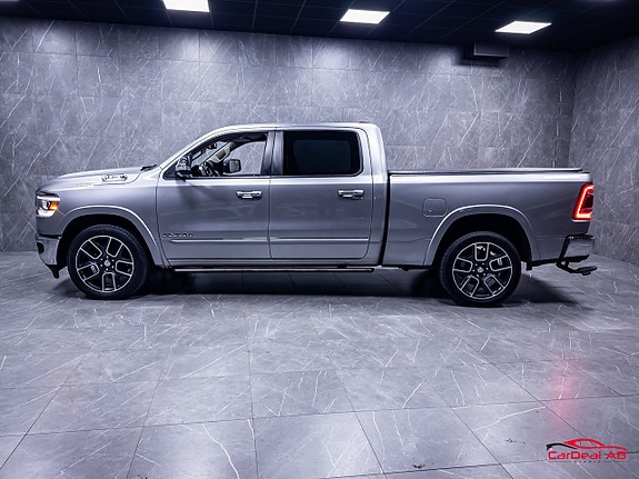 Dodge RAM 1500 2 of 30