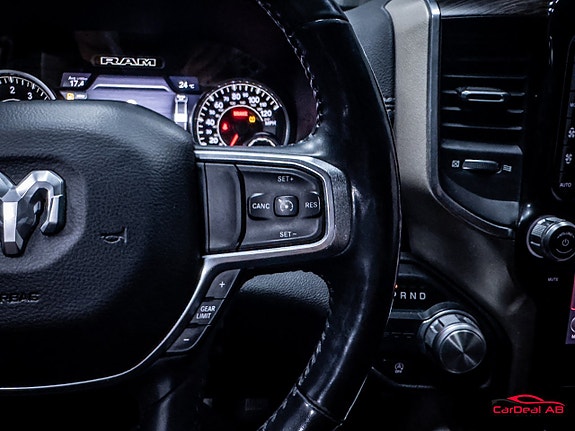 Dodge RAM 1500 19 of 30