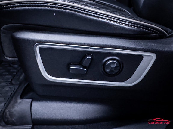Dodge RAM 1500 29 of 30