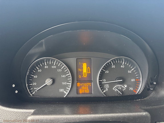 Mercedes-Benz Sprinter 316 13 of 29