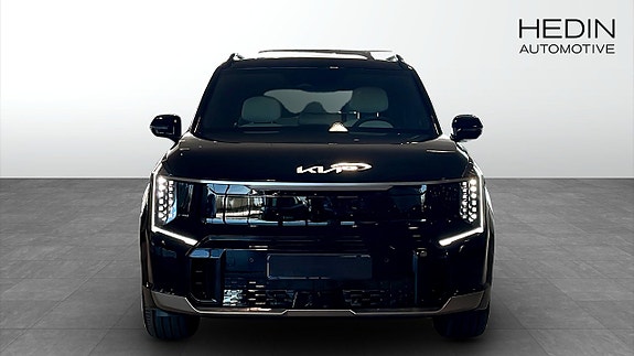 Kia EV9 5 of 15