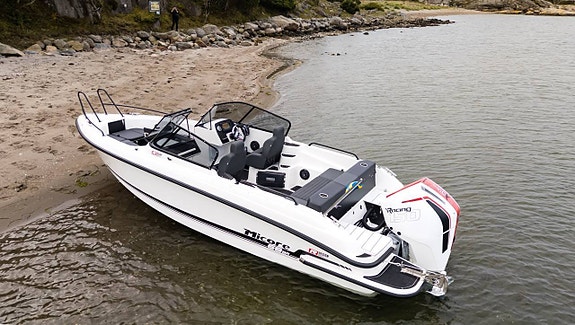 Micore 68 BR R-design  Mercury  150 R V6  -26  Ankarspel