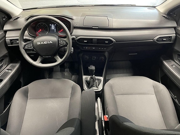 Dacia Sandero 11 of 15
