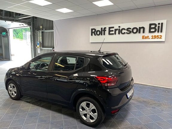 Dacia Sandero 3 of 15