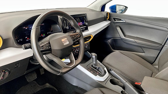 Seat Arona 7 of 14
