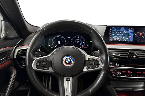 BMW 530e 12 of 26