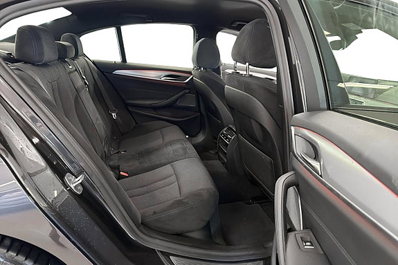 BMW 530e 21 of 26