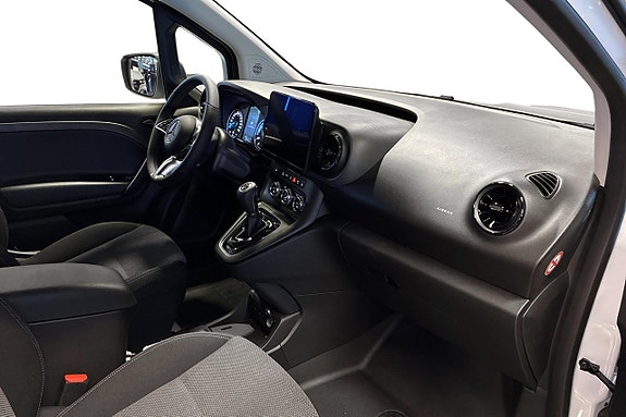 Mercedes-Benz eCitan 12 of 16