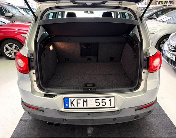 Volkswagen Tiguan 15 of 21