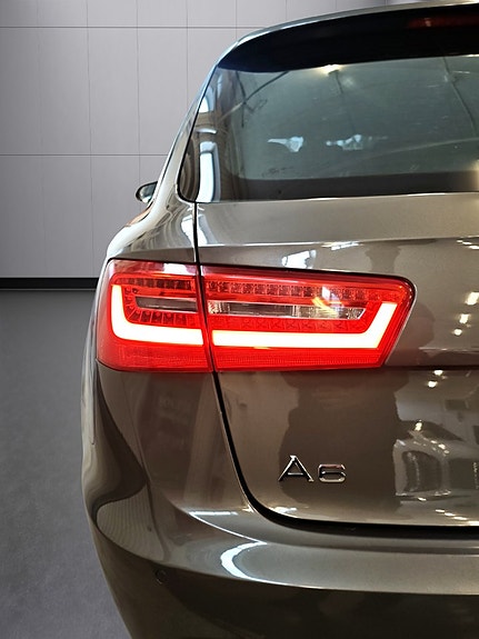 Audi A6 6 of 30