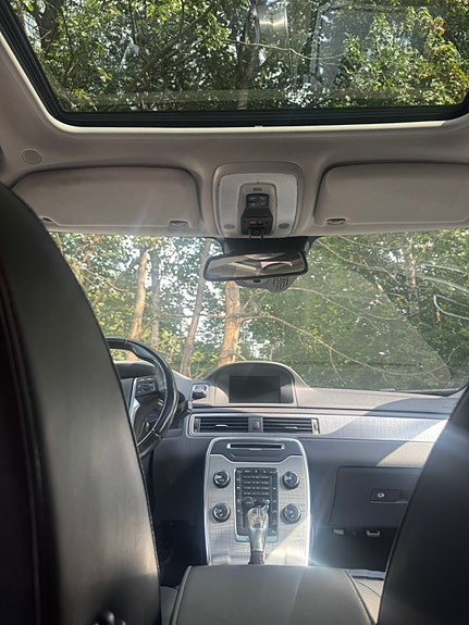 Volvo XC70 6 of 6