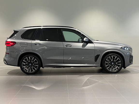 BMW X5 3 of 21