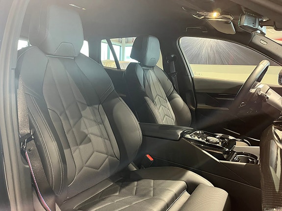BMW 530e 16 of 21