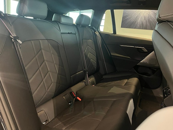 BMW 530e 18 of 21