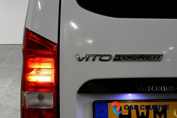 Mercedes-Benz eVito Tourer 5 of 22