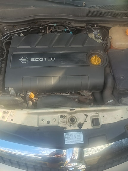 Opel Astra 10 of 13
