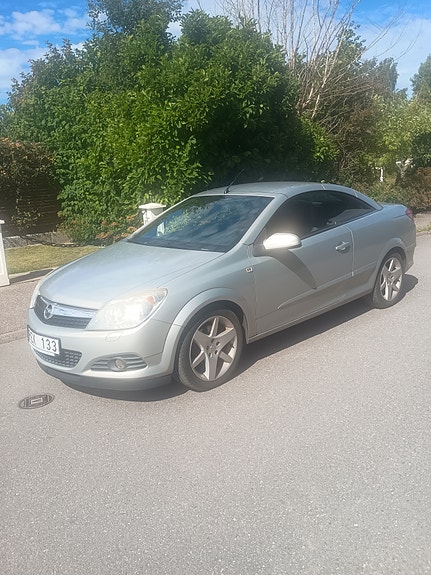 Opel Astra 11 of 13