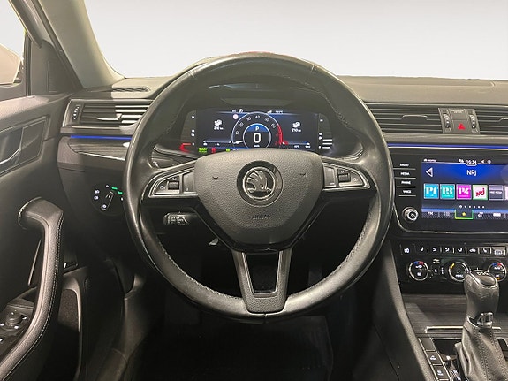 Skoda Superb 13 of 24