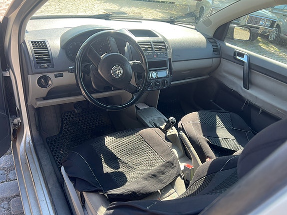 Volkswagen Polo 3 of 3