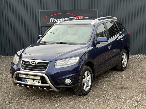 Hyundai Santa Fe 2 of 6