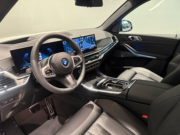 BMW X5 13 of 20