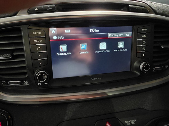 Kia Sorento 15 of 17