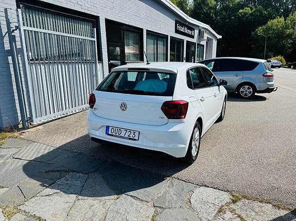 Volkswagen Polo 3 of 24