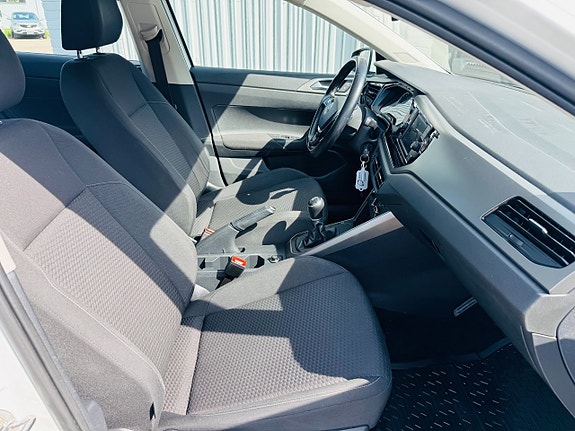 Volkswagen Polo 5 of 24