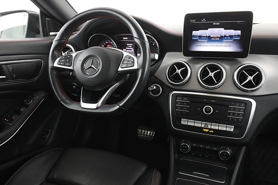 Mercedes-Benz CLA220 14 of 30
