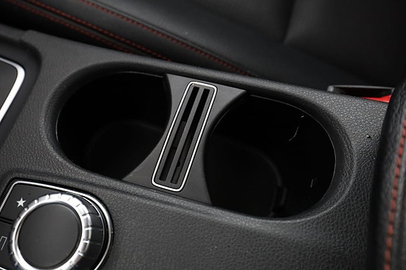 Mercedes-Benz CLA220 30 of 30