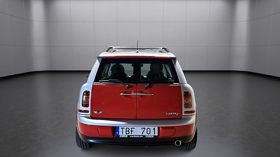 MINI Clubman Cooper D 4 of 19
