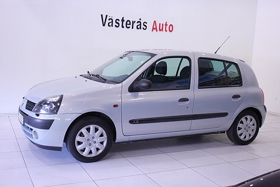 Renault Clio 5 of 24