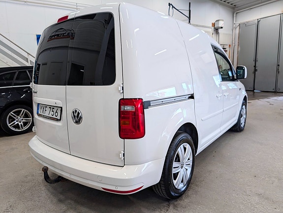 Volkswagen Caddy 8 of 11