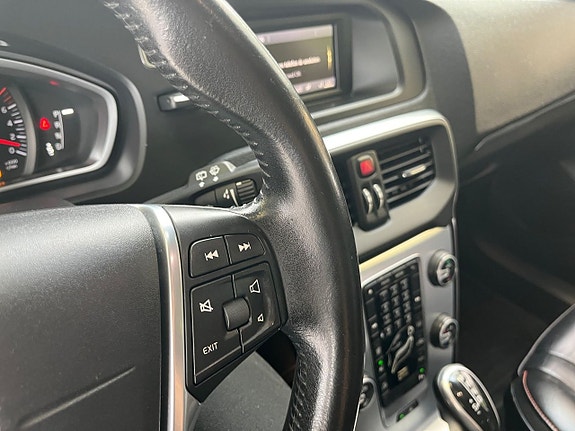 Volvo V40 23 of 26