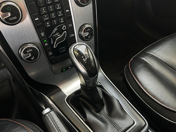 Volvo V40 12 of 26