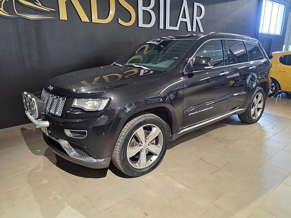 Jeep Grand Cherokee 2 of 17