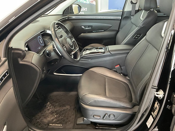 Hyundai Tucson 8 of 15