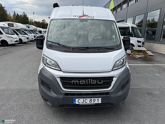 Malibu VAN 600 LOW 2 of 19