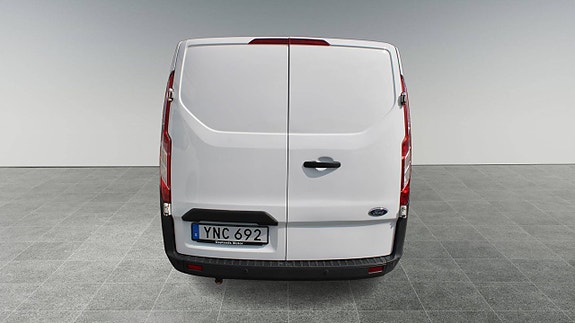 Ford Transit Custom 5 of 12