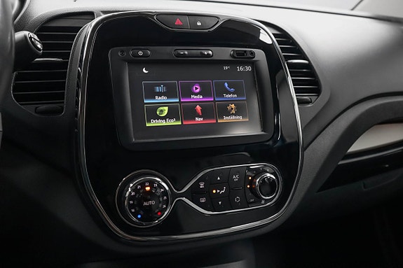 Renault Captur 8 of 12