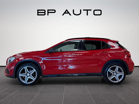 Mercedes-Benz GLA200 7 of 22