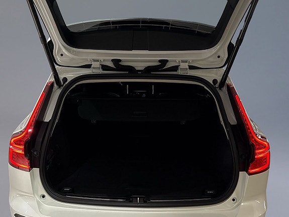 Volvo V60 9 of 12