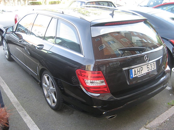 Mercedes-Benz C180 4 of 21