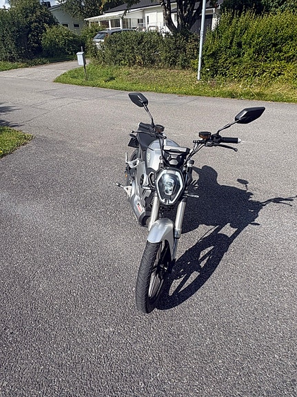 Super Soco TS 1200R 7 of 8