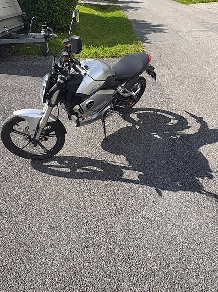 Super Soco TS 1200R 8 of 8