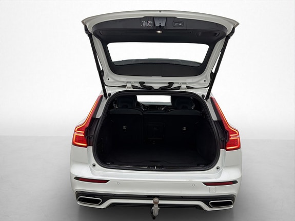 Volvo V60 9 of 29